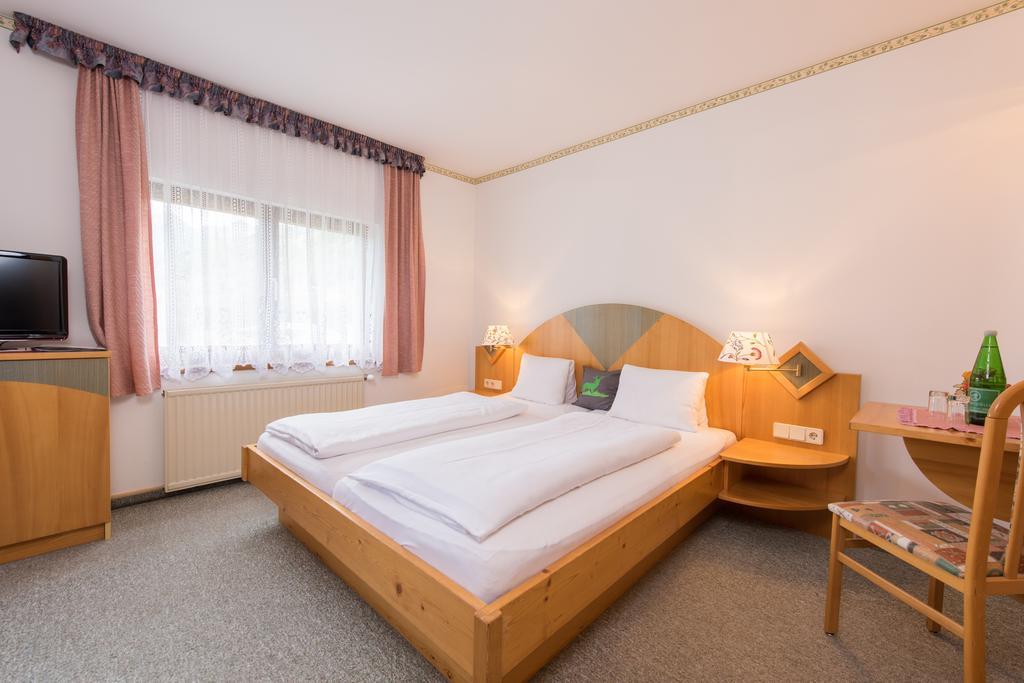 Hotel Moelltalerhof Rangersdorf Стая снимка